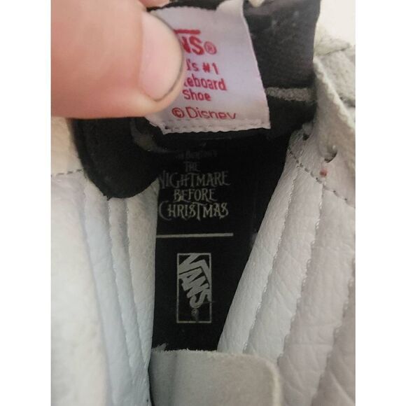 Vans x Disney\'s kids Black The Night Before Christmas Sk8 Hi Sneakers Size 12 main image 4